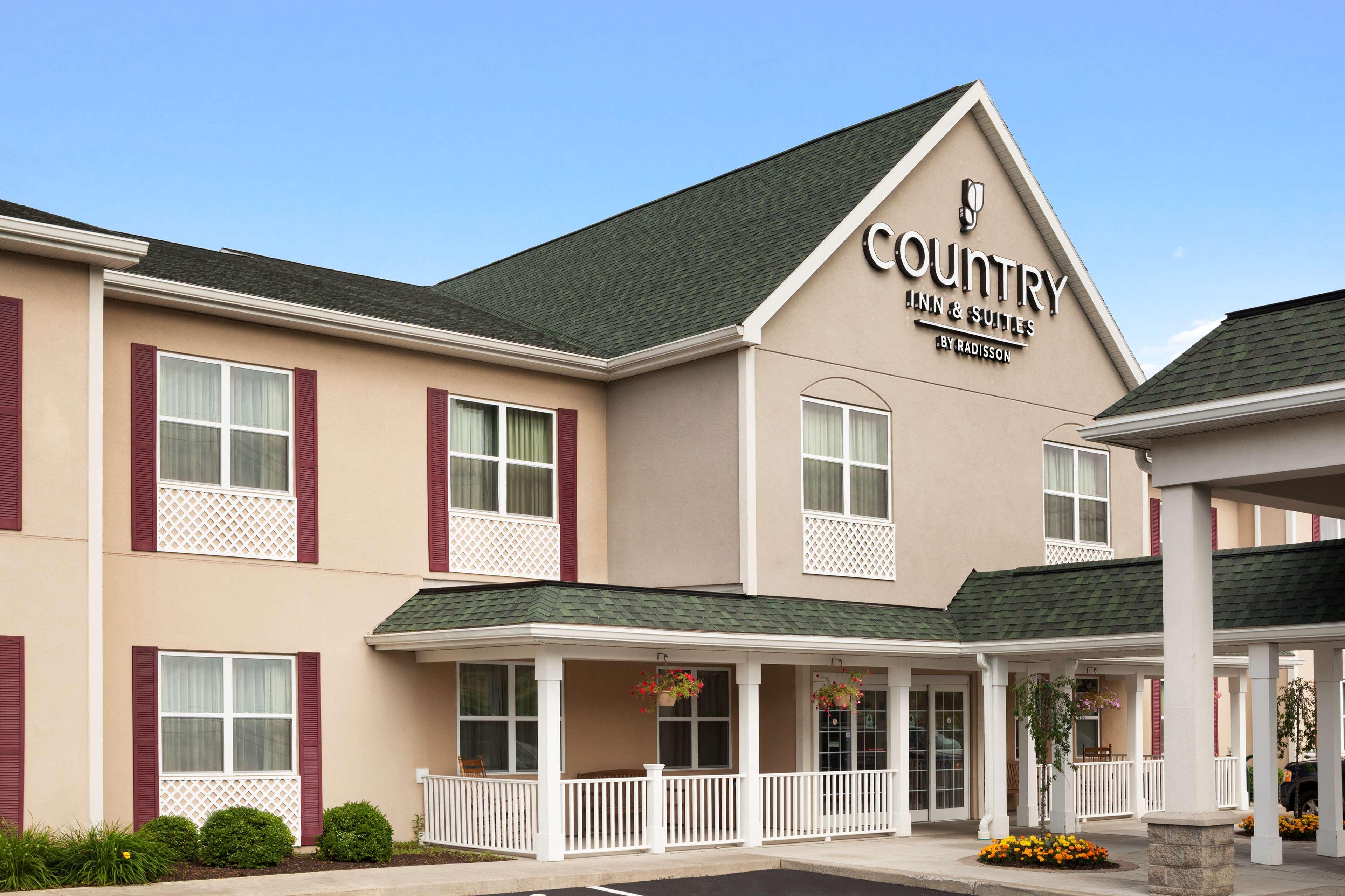 Country Inn & Suites By Radisson, Ithaca, Ny Exterior photo